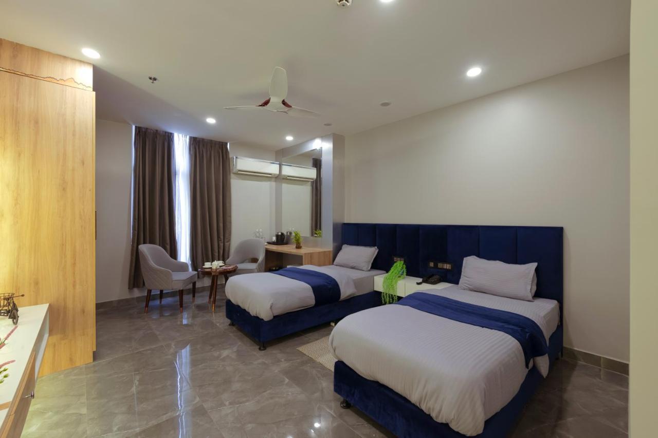 Hotel Bay Laurel Retreat Faridabad Dış mekan fotoğraf