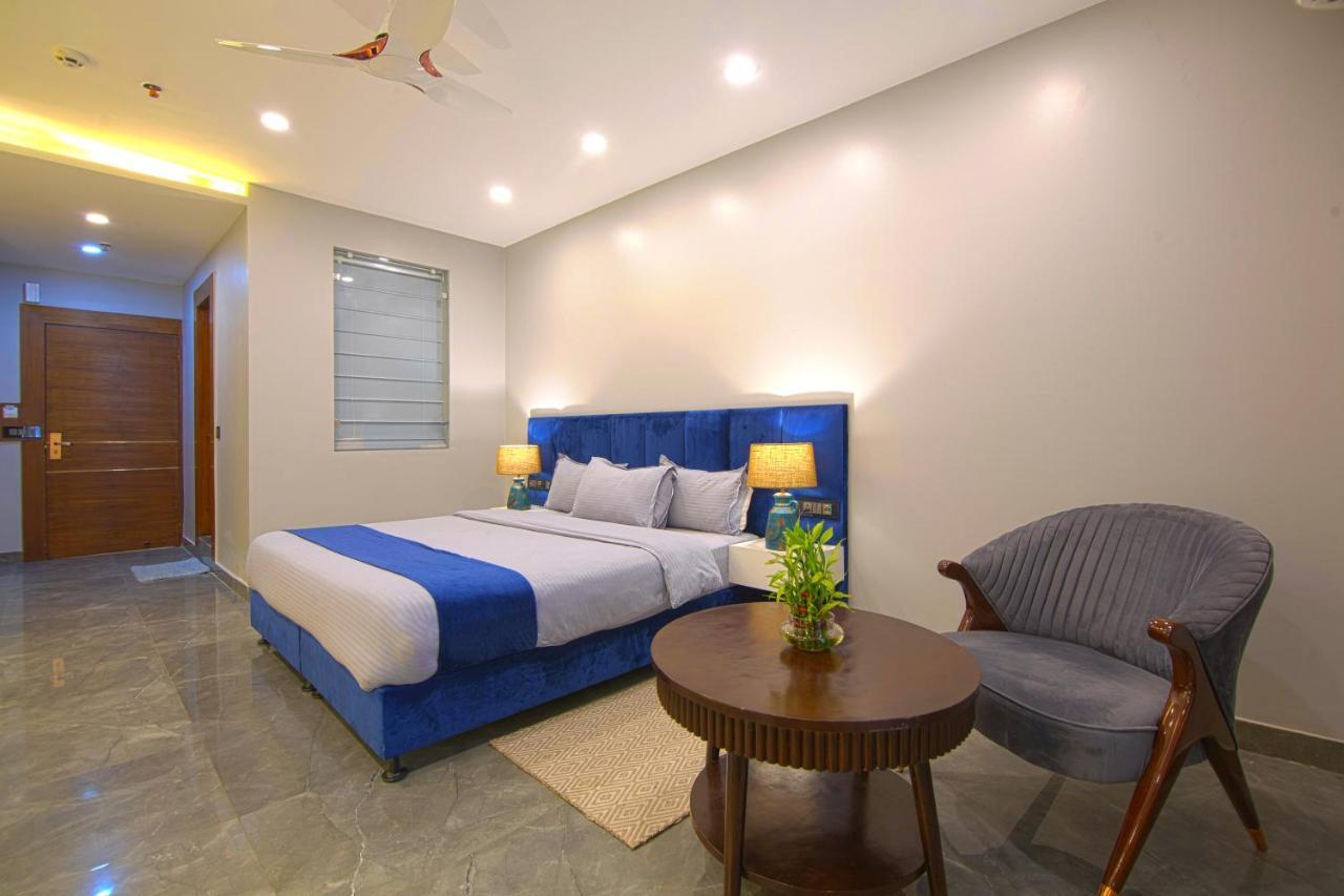 Hotel Bay Laurel Retreat Faridabad Dış mekan fotoğraf