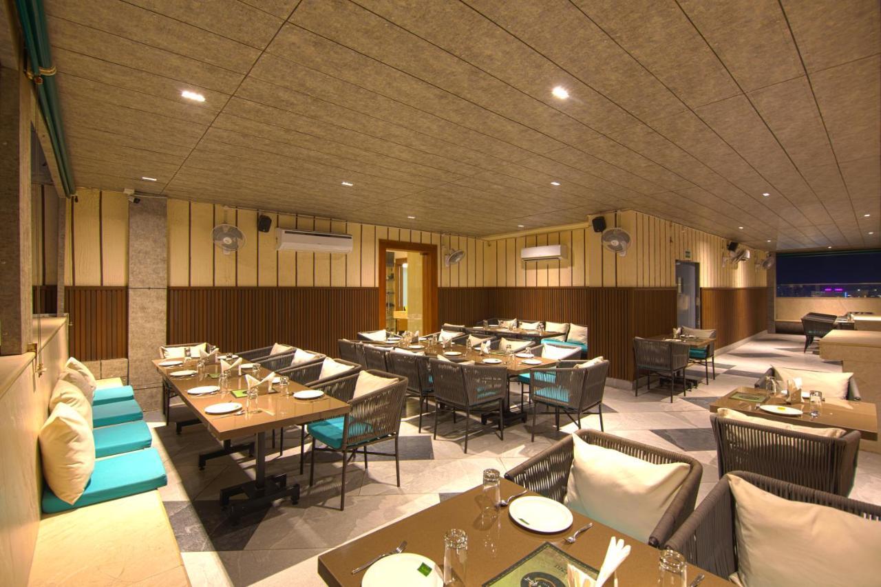 Hotel Bay Laurel Retreat Faridabad Dış mekan fotoğraf